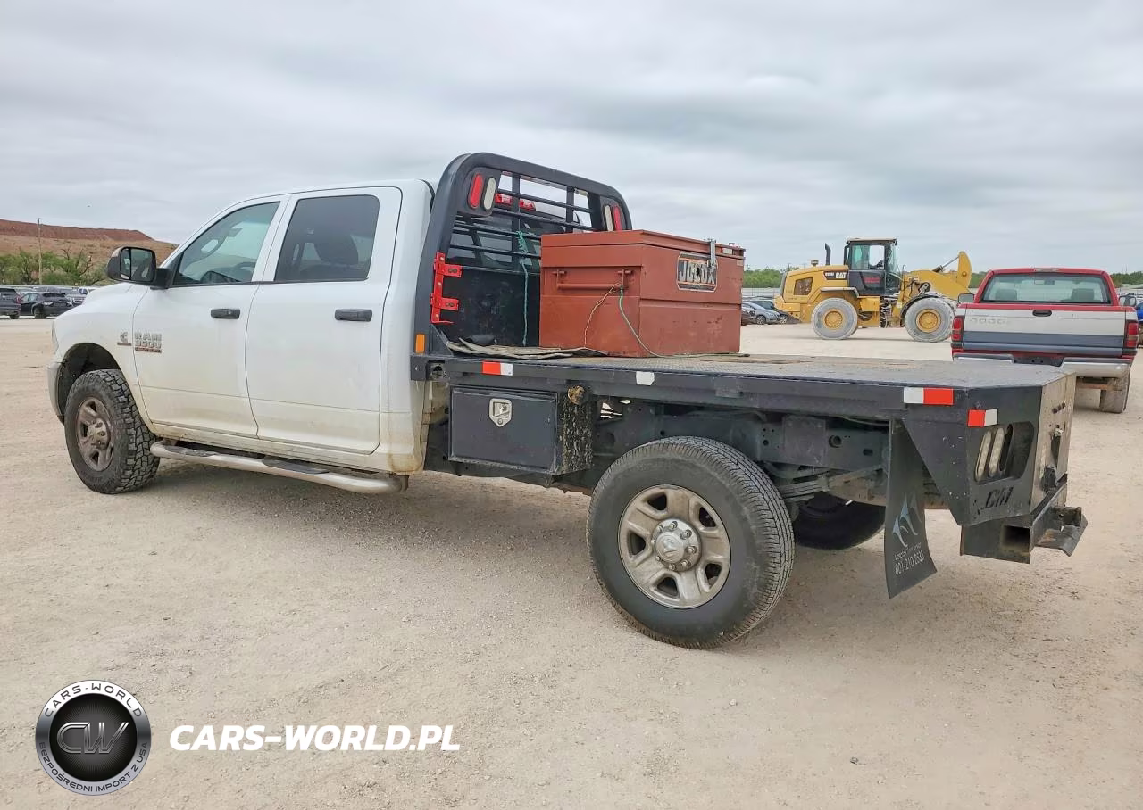 2018 Ram 3500 St VIN:3C63R3GLXJG285508 - 2