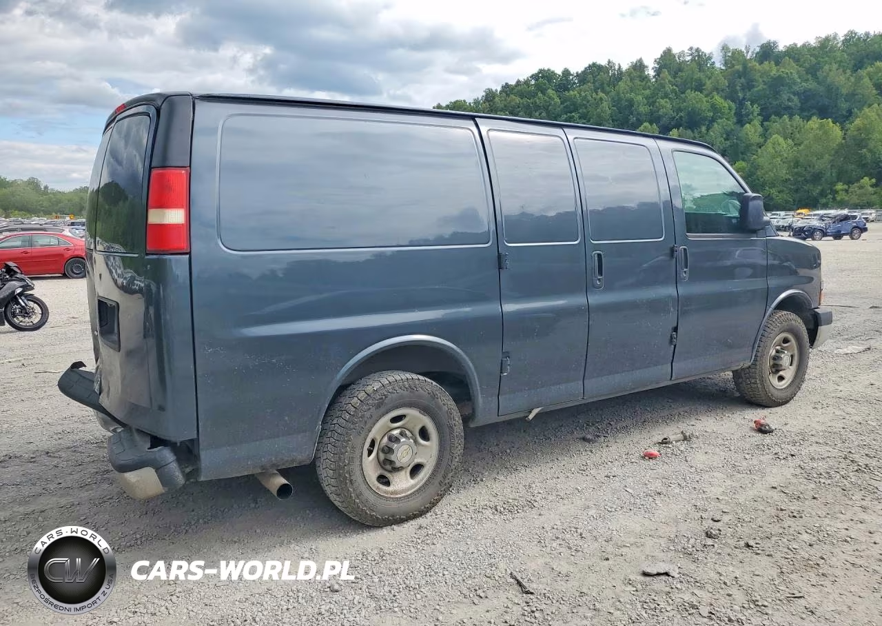 2014 Chevrolet Express G2500 VIN:1GCWGFCG9E1154600 - 3