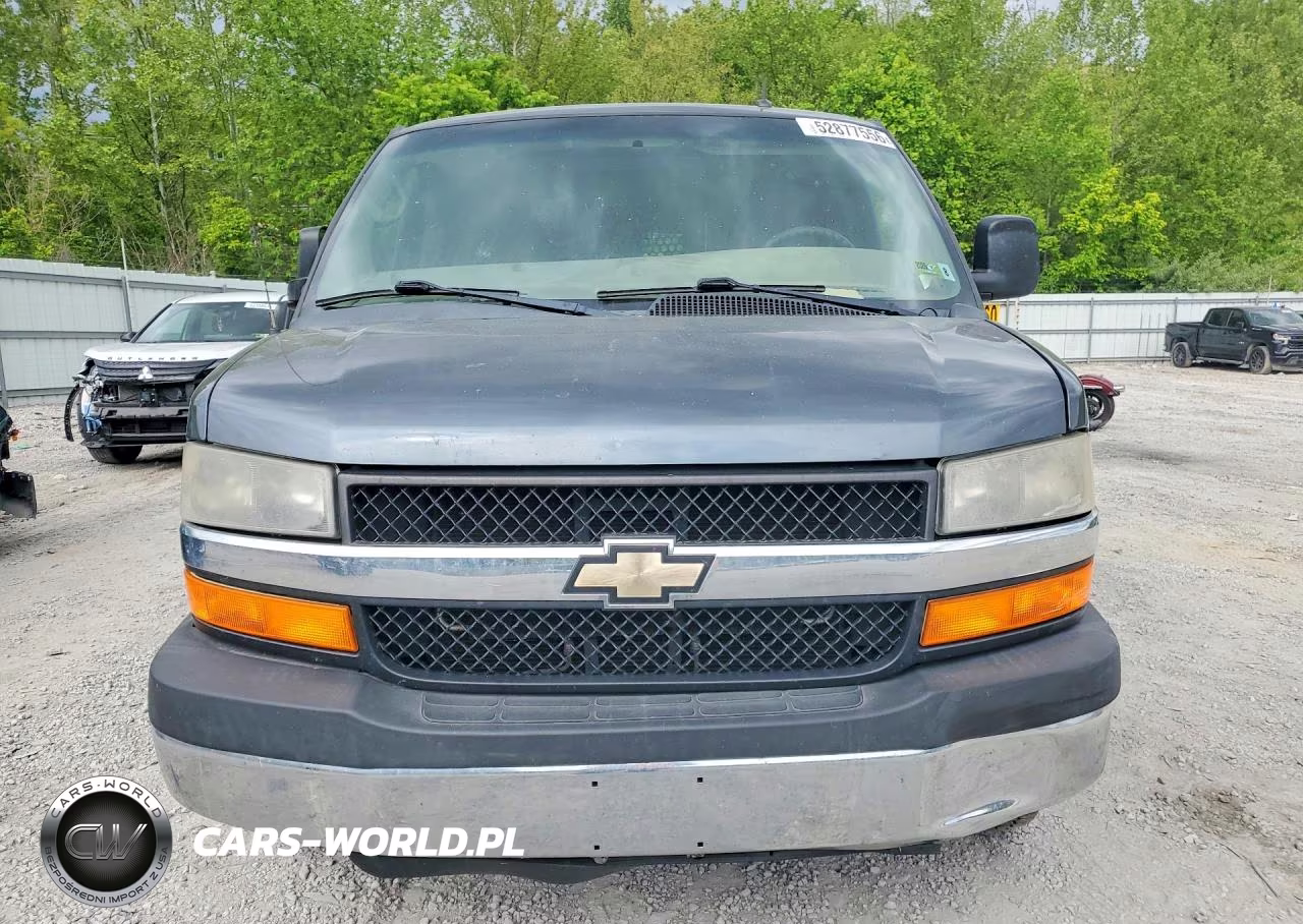 2014 Chevrolet Express G2500 VIN:1GCWGFCG9E1154600 - 5