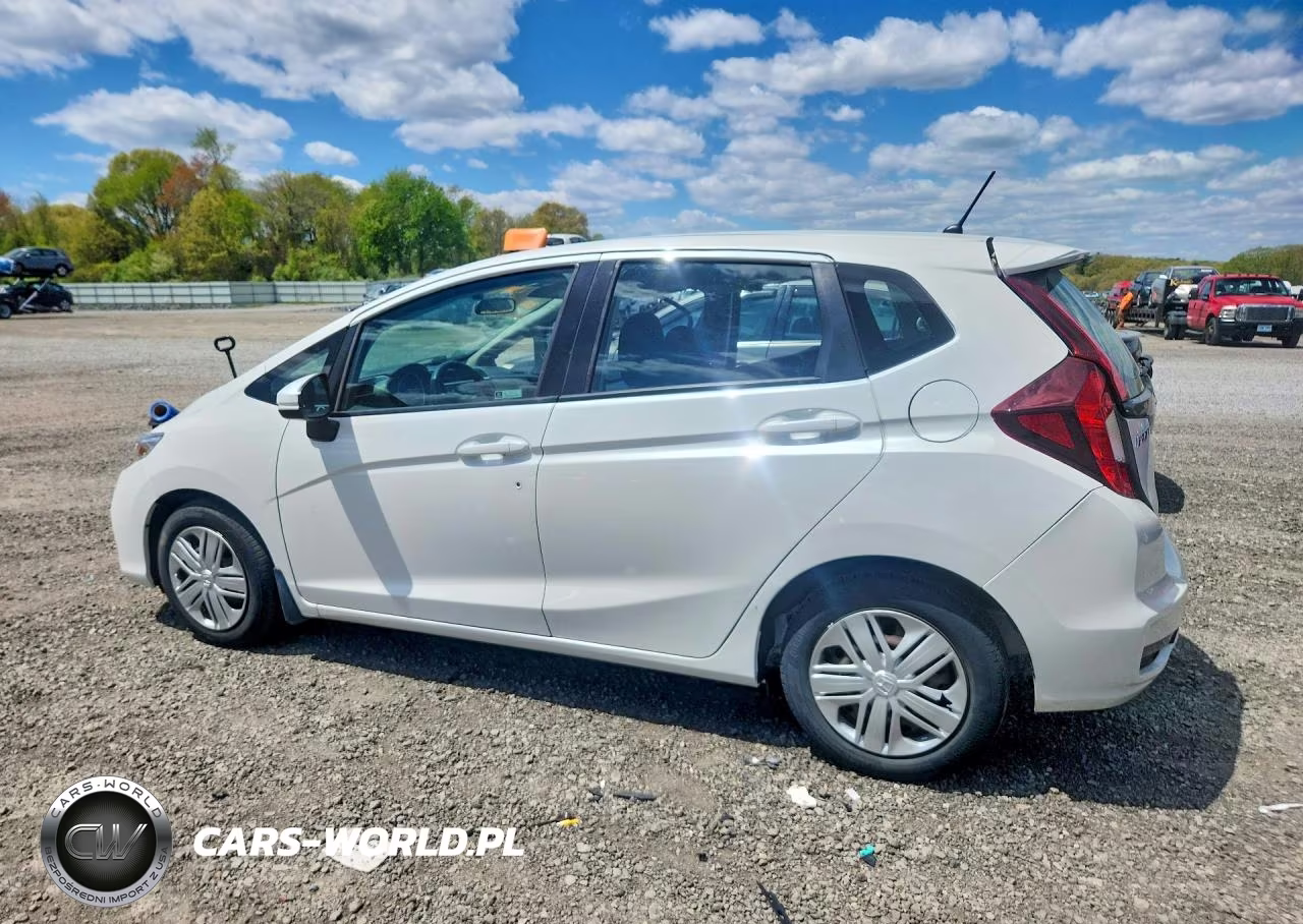 2019 Honda Fit VIN:3HGGK5H42KM731818 - 2