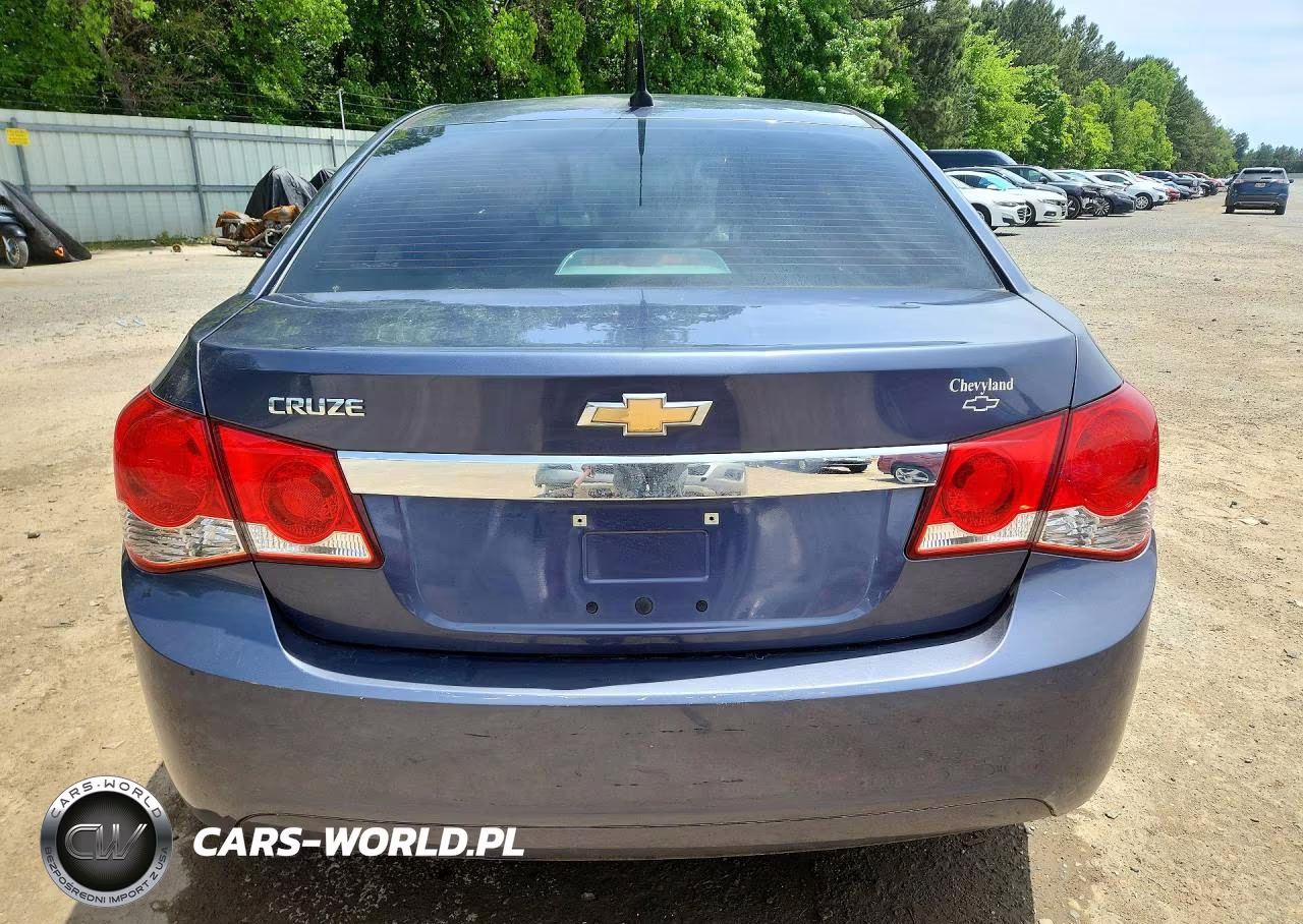 2013 Chevrolet Cruze Ls VIN:1G1PA5SHXD7161893 - 6