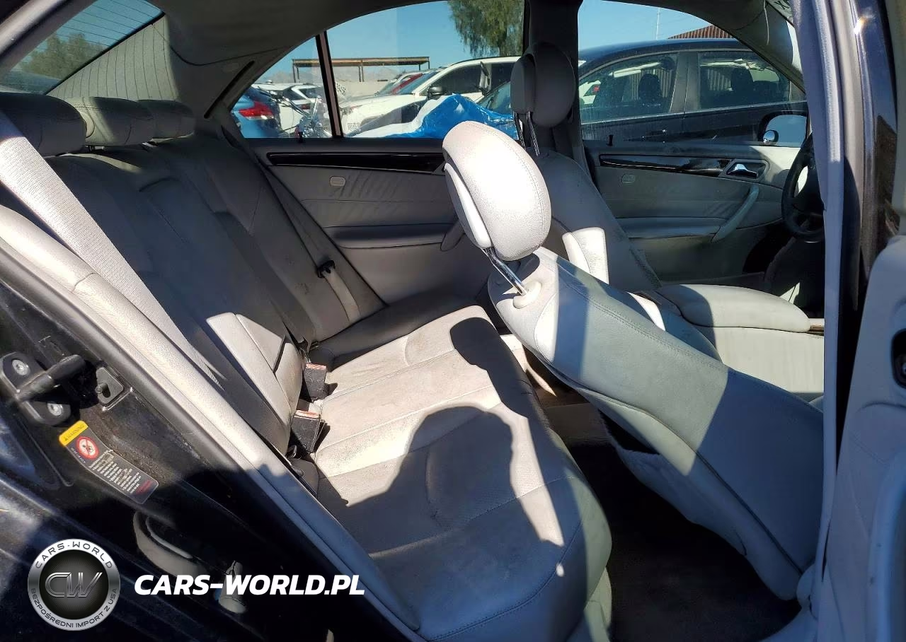 2002 Mercedes-Benz C 240 VIN:WDBRF61J42F135982 - 10
