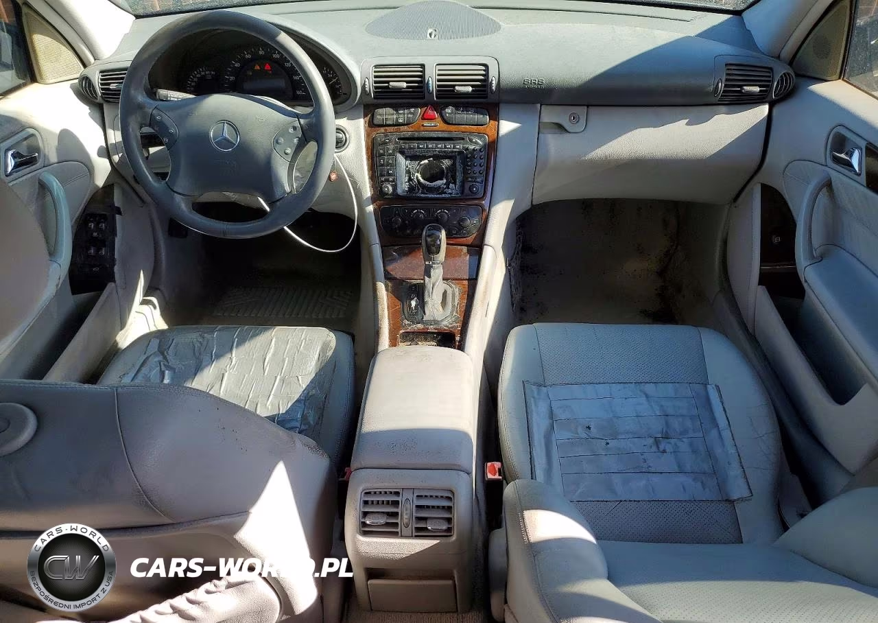 2002 Mercedes-Benz C 240 VIN:WDBRF61J42F135982 - 8