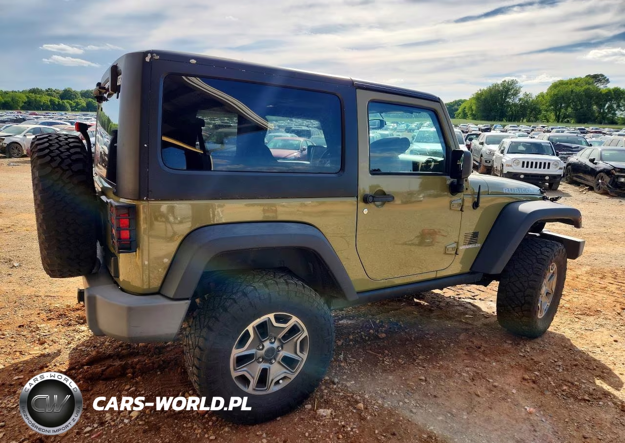 2013 Jeep Wrangler Rubicon VIN:1C4BJWCGXDL541854 - 3