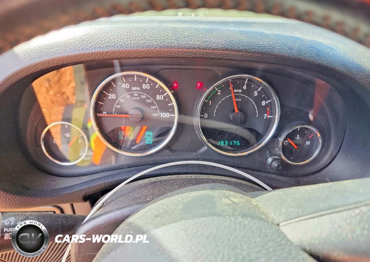 2013 Jeep Wrangler Rubicon VIN:1C4BJWCGXDL541854 - 9