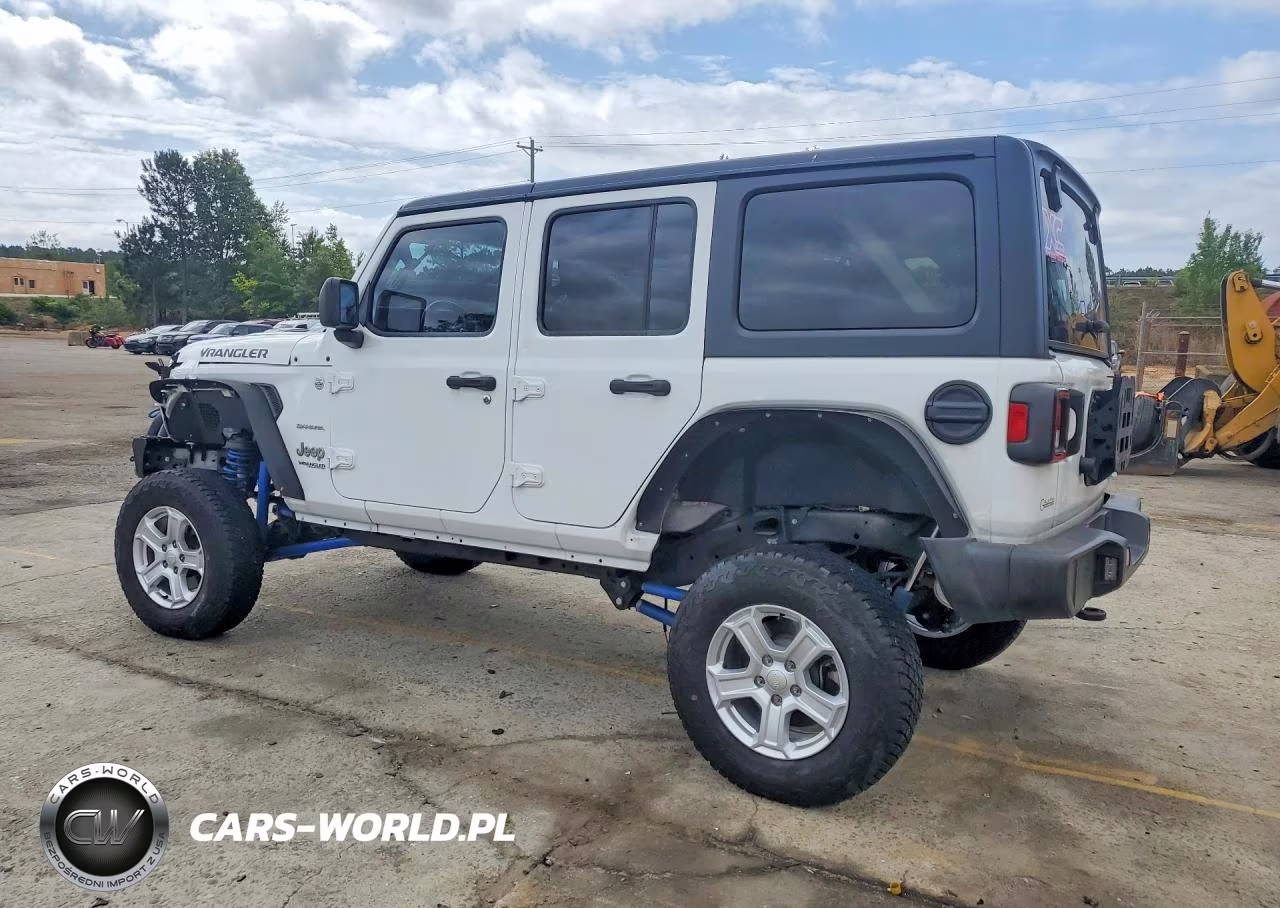 2021 Jeep Wrangler Unlimited Sahara VIN:1C4HJXEN6MW679384 - 2