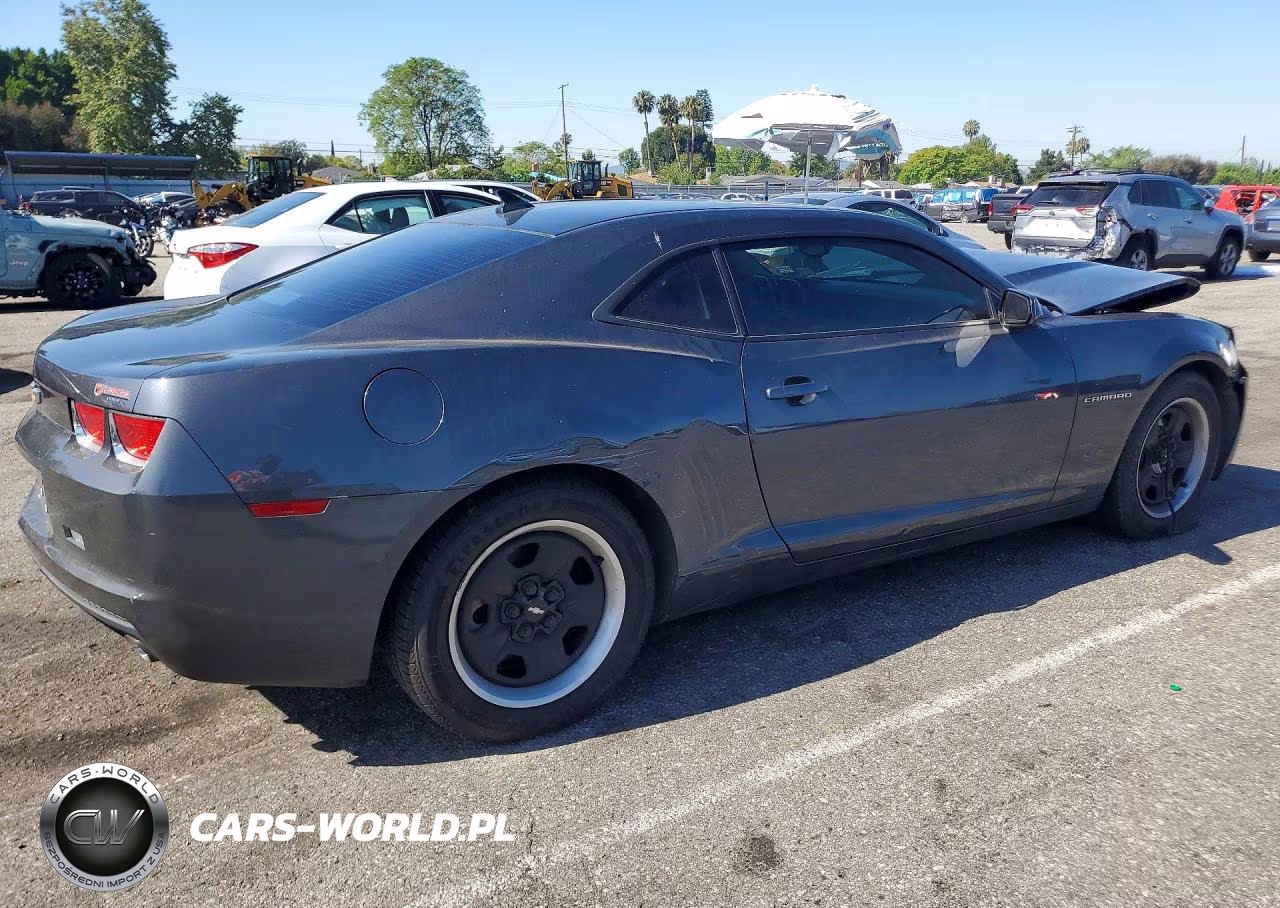 2011 Chevrolet Camaro Ls VIN:2G1FA1ED3B9150128 - 3