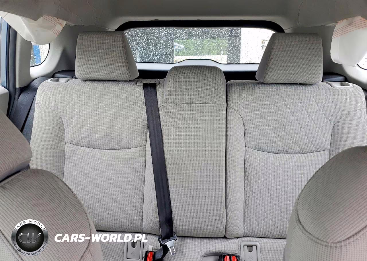 2025 Toyota Corolla Cross L VIN:7MUAAAAG3SV135210 - 10