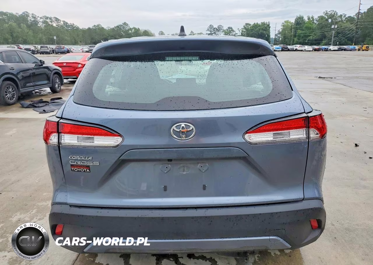 2025 Toyota Corolla Cross L VIN:7MUAAAAG3SV135210 - 6