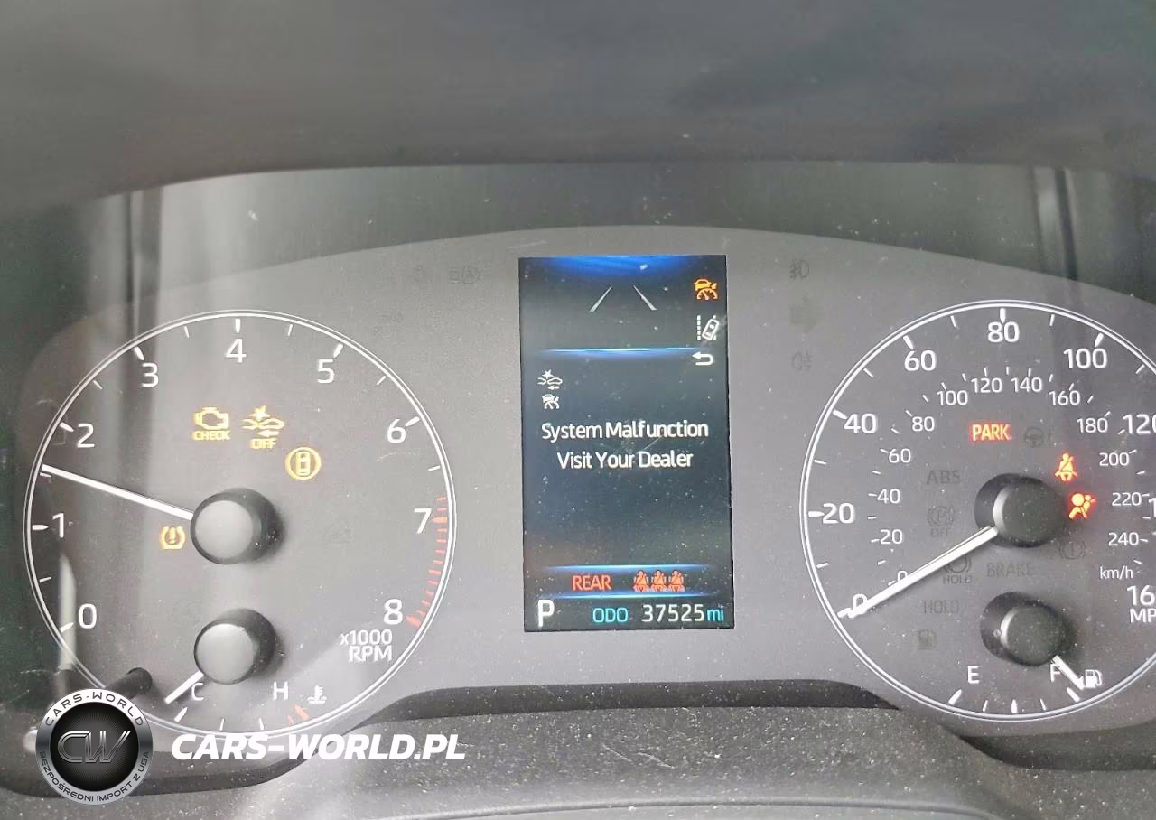 2025 Toyota Corolla Cross L VIN:7MUAAAAG3SV135210 - 9
