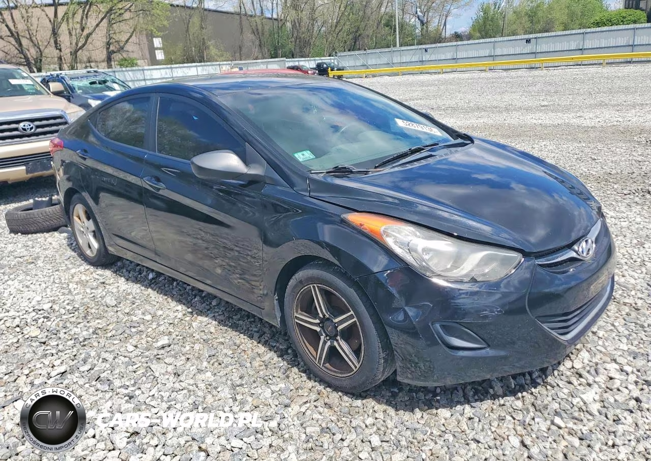 2011 Hyundai Elantra Gls VIN:5NPDH4AE5BH052998 - 4