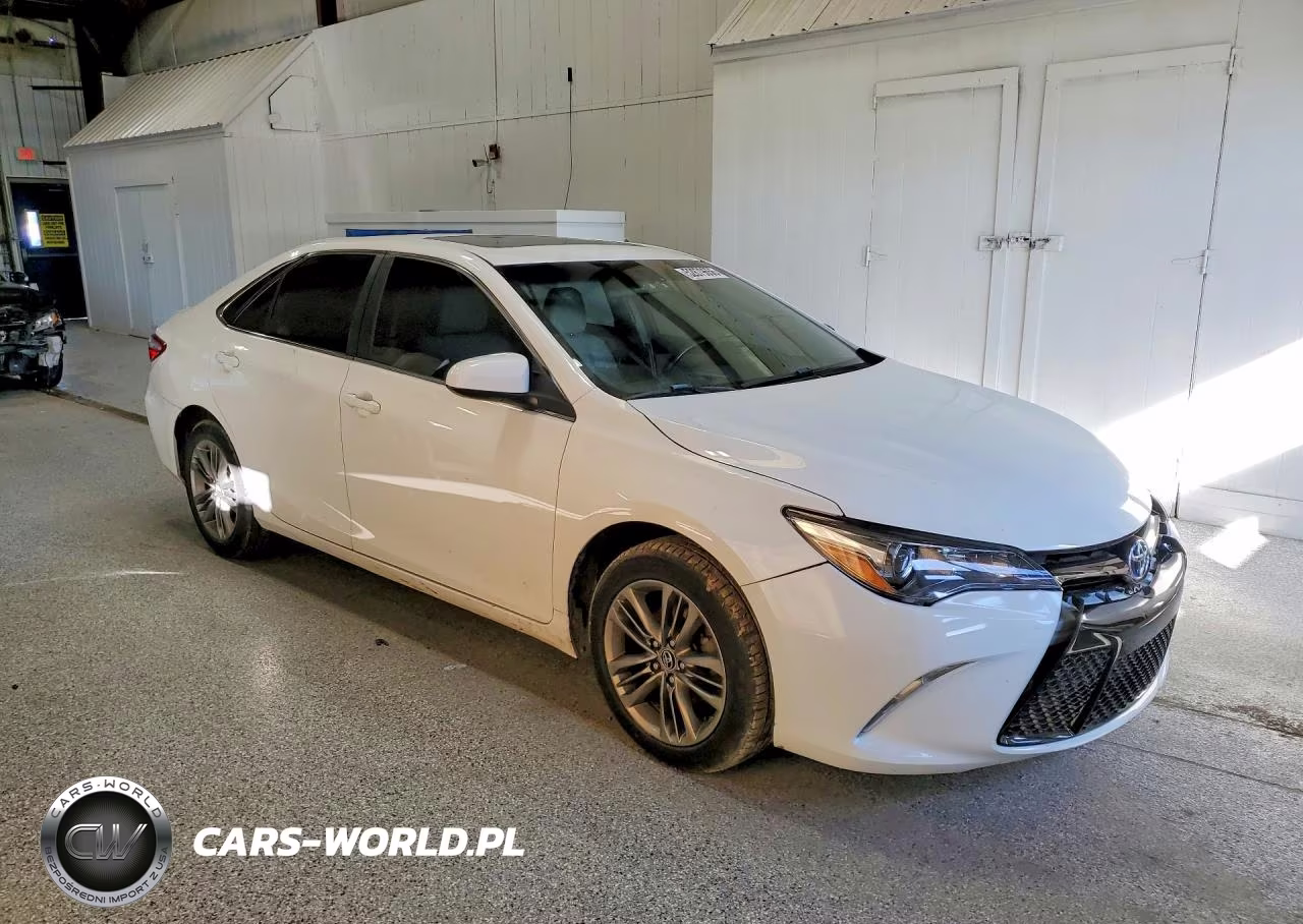 2016 Toyota Camry VIN:4T1BD1FK5GU179159 - 4