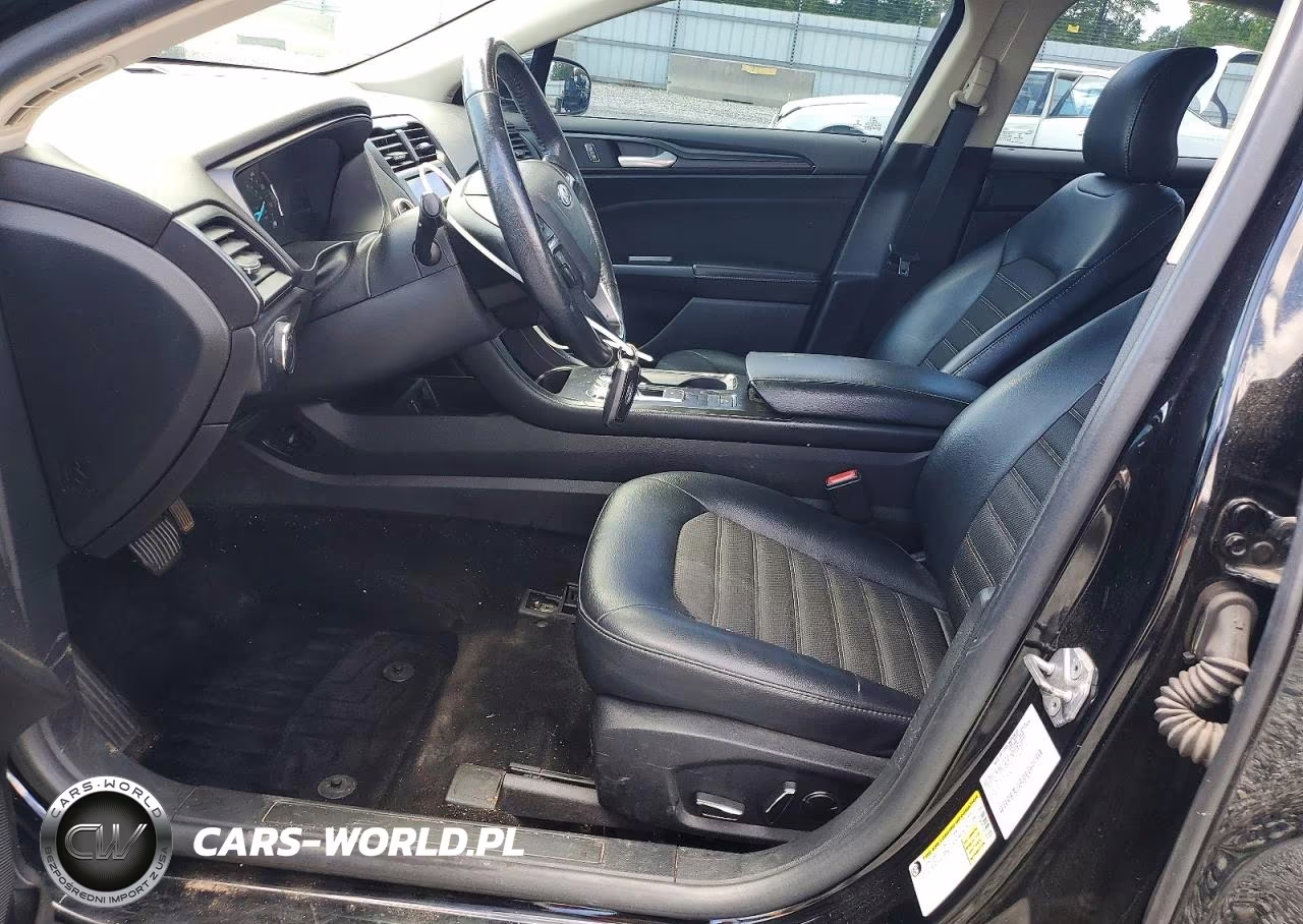 2018 Ford Fusion Se VIN:3FA6P0H7XJR126641 - 7