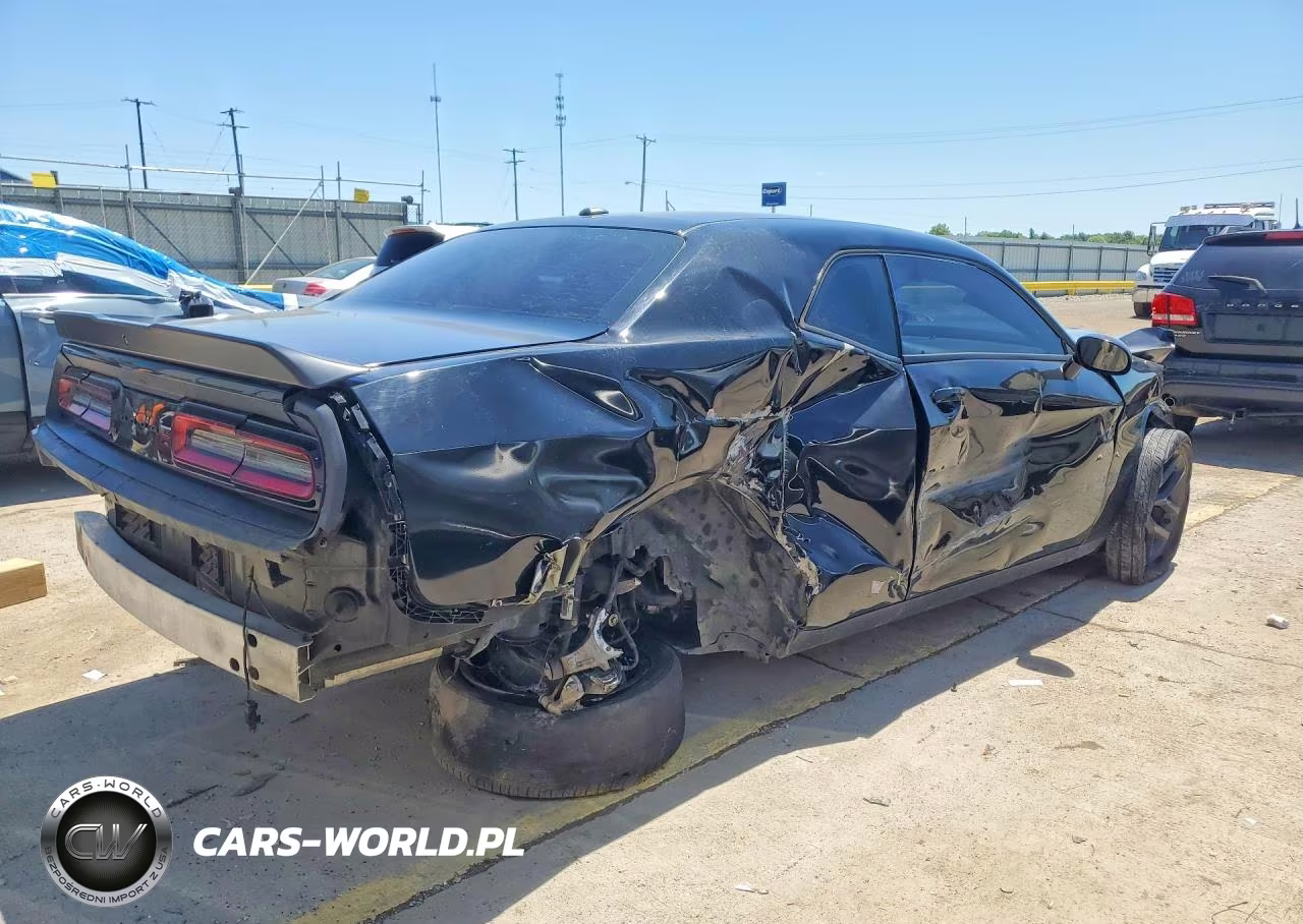 2020 Dodge Challenger Sxt VIN:2C3CDZAG9LH149268 - 3