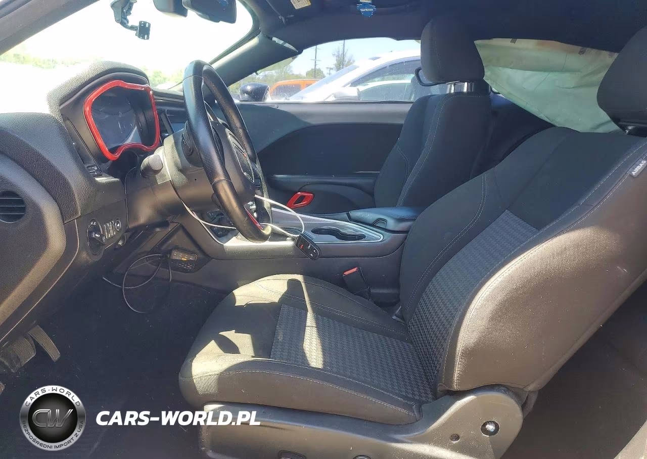 2020 Dodge Challenger Sxt VIN:2C3CDZAG9LH149268 - 7