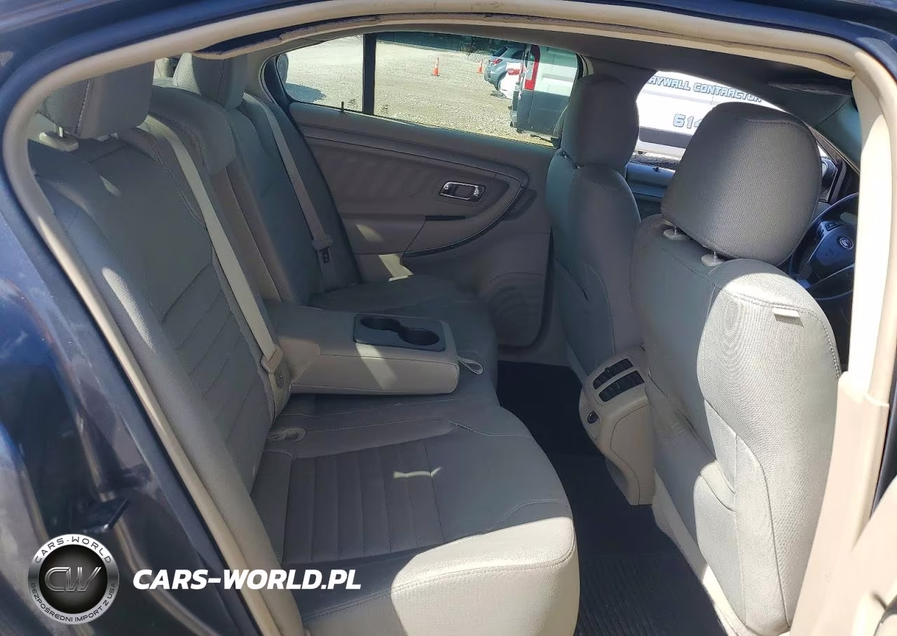2018 Ford Taurus Se VIN:1FAHP2D86JG138330 - 10