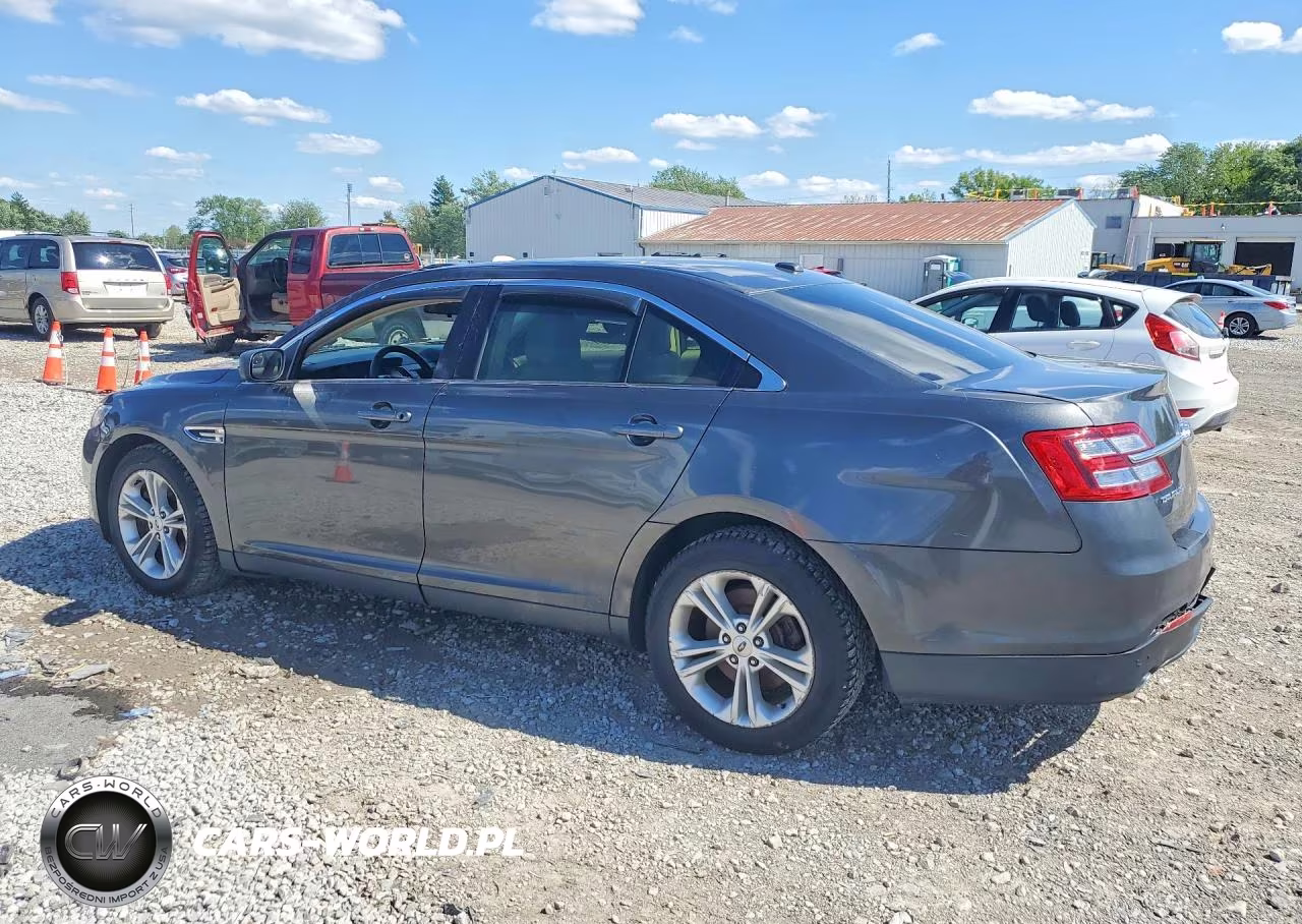 2018 Ford Taurus Se VIN:1FAHP2D86JG138330 - 2