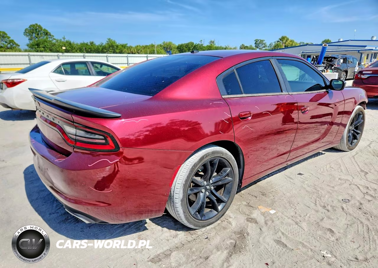 2018 Dodge Charger Sxt VIN:2C3CDXBG5JH255782 - 3