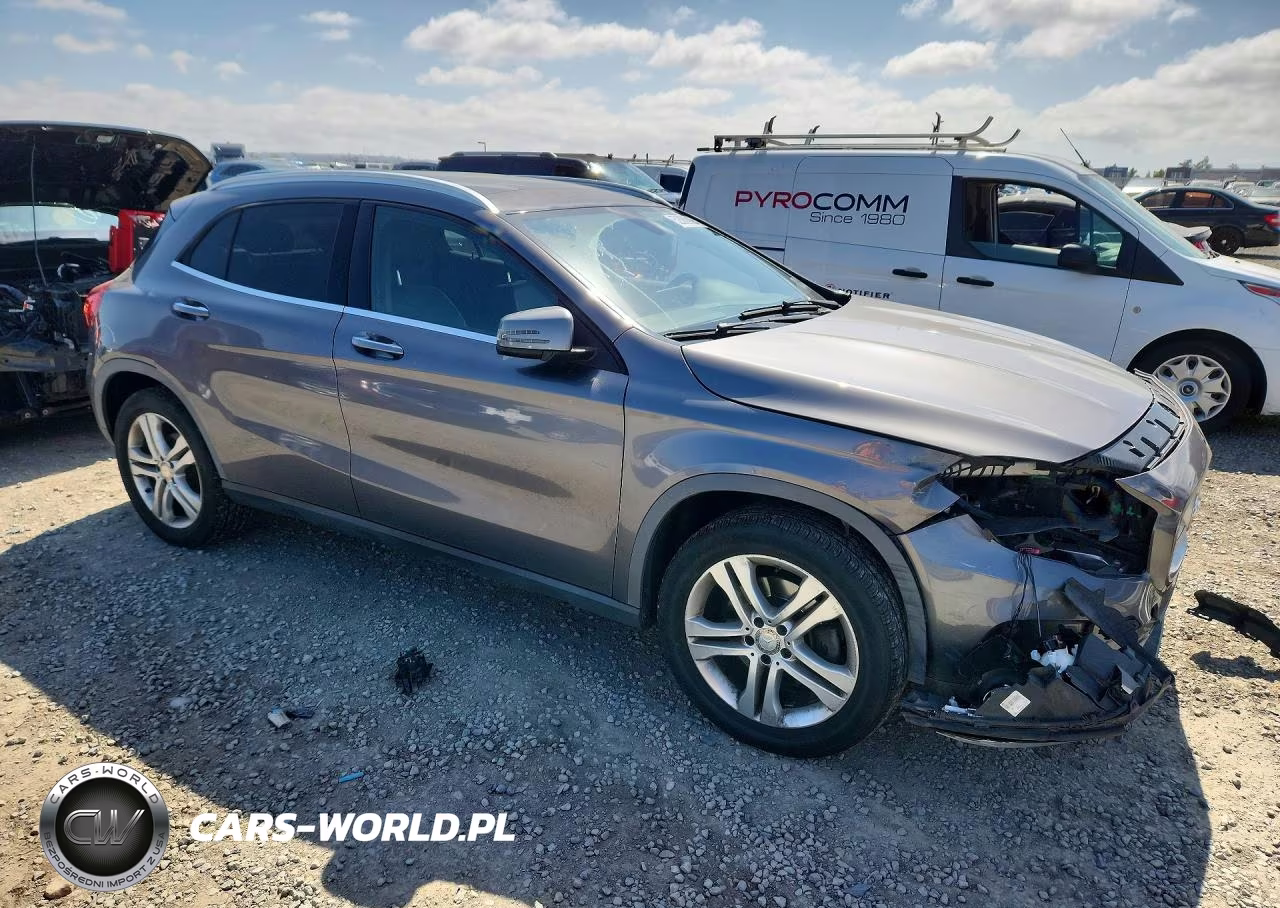2016 Mercedes-Benz Gla 250 4Matic VIN:WDCTG4GB3GJ194450 - 4