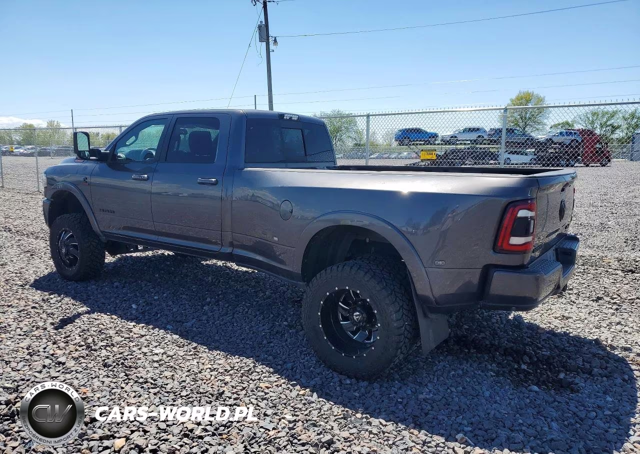 2020 Ram 3500 Laramie VIN:3C63RRJL5LG196010 - 2