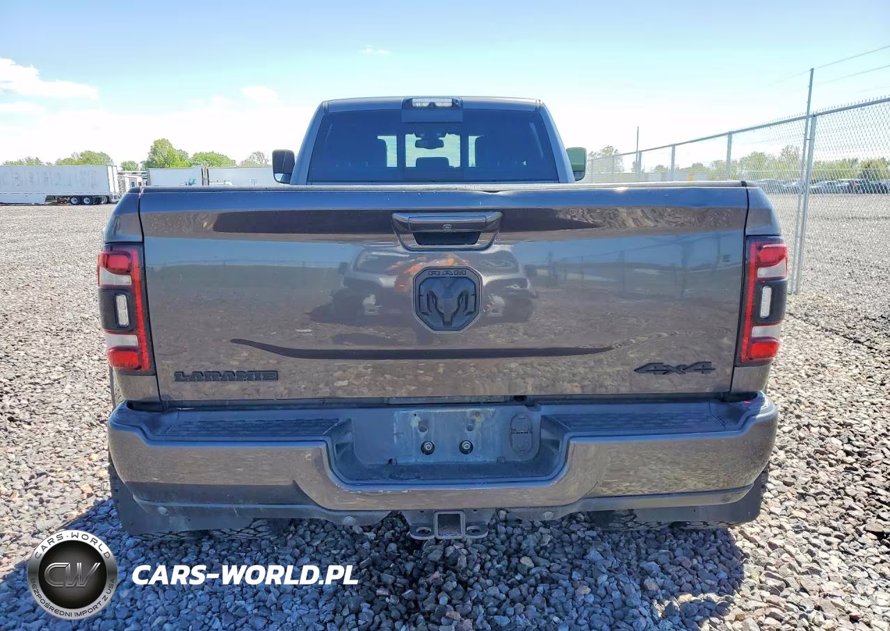 2020 Ram 3500 Laramie VIN:3C63RRJL5LG196010 - 6