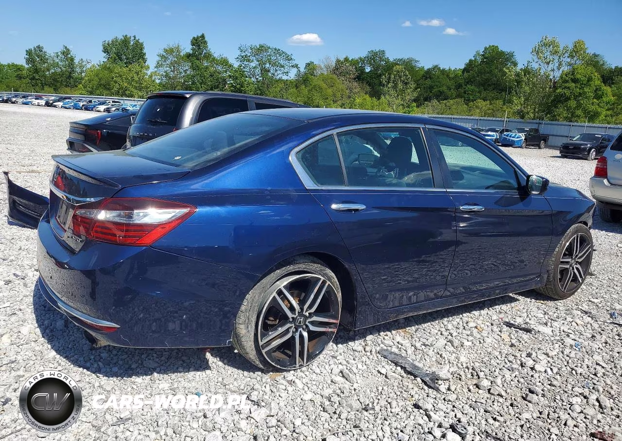 2016 Honda Accord Sport VIN:1HGCR2F59GA042304 - 3