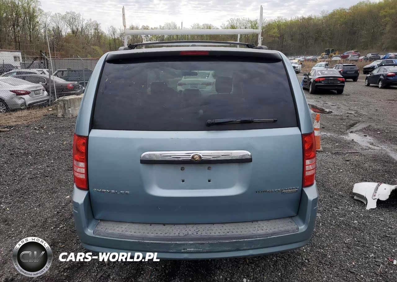 2010 Chrysler Town & Country Touring VIN:2A4RR5D13AR270516 - 6