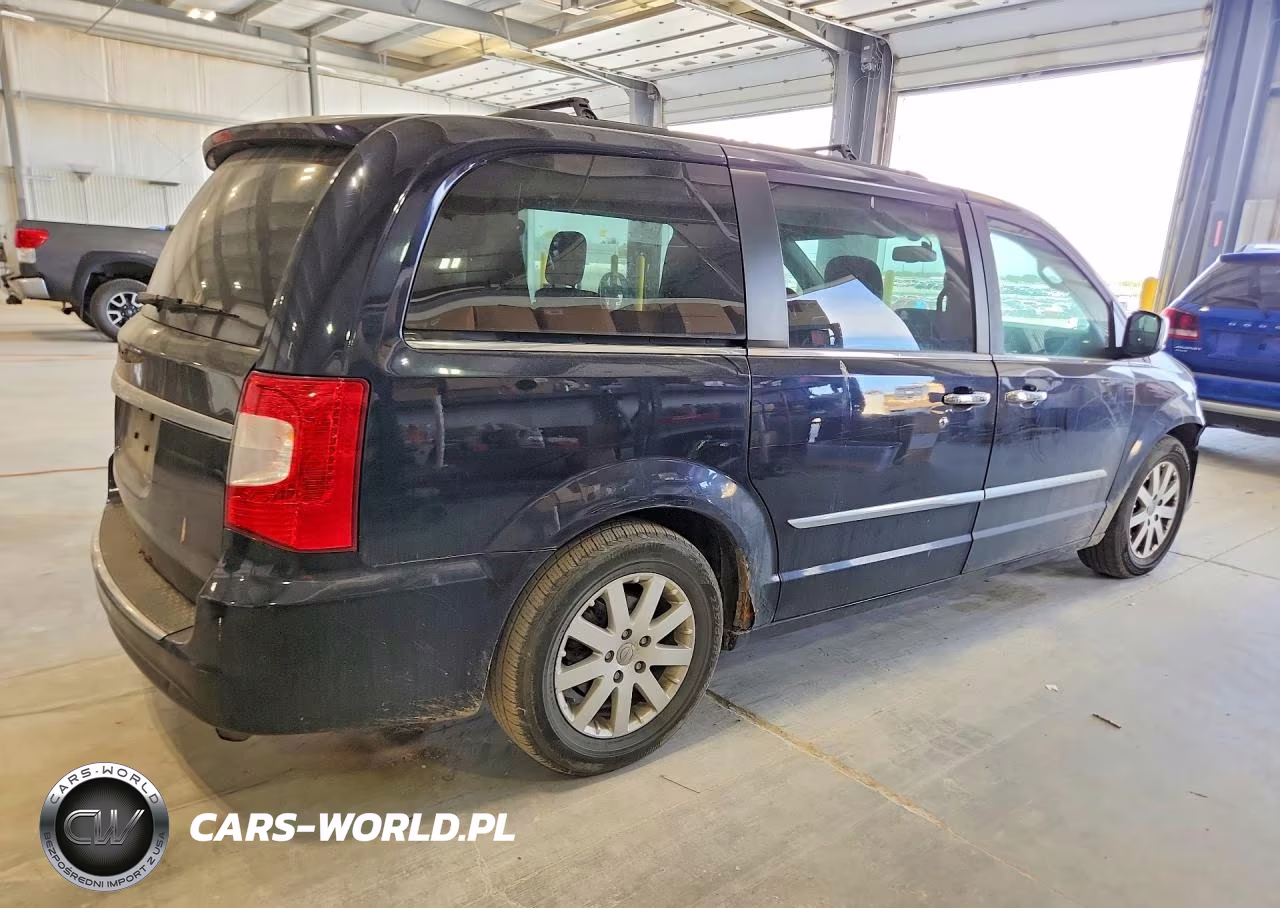 2011 Chrysler Town & Country Touring L VIN:2A4RR8DG9BR607939 - 3