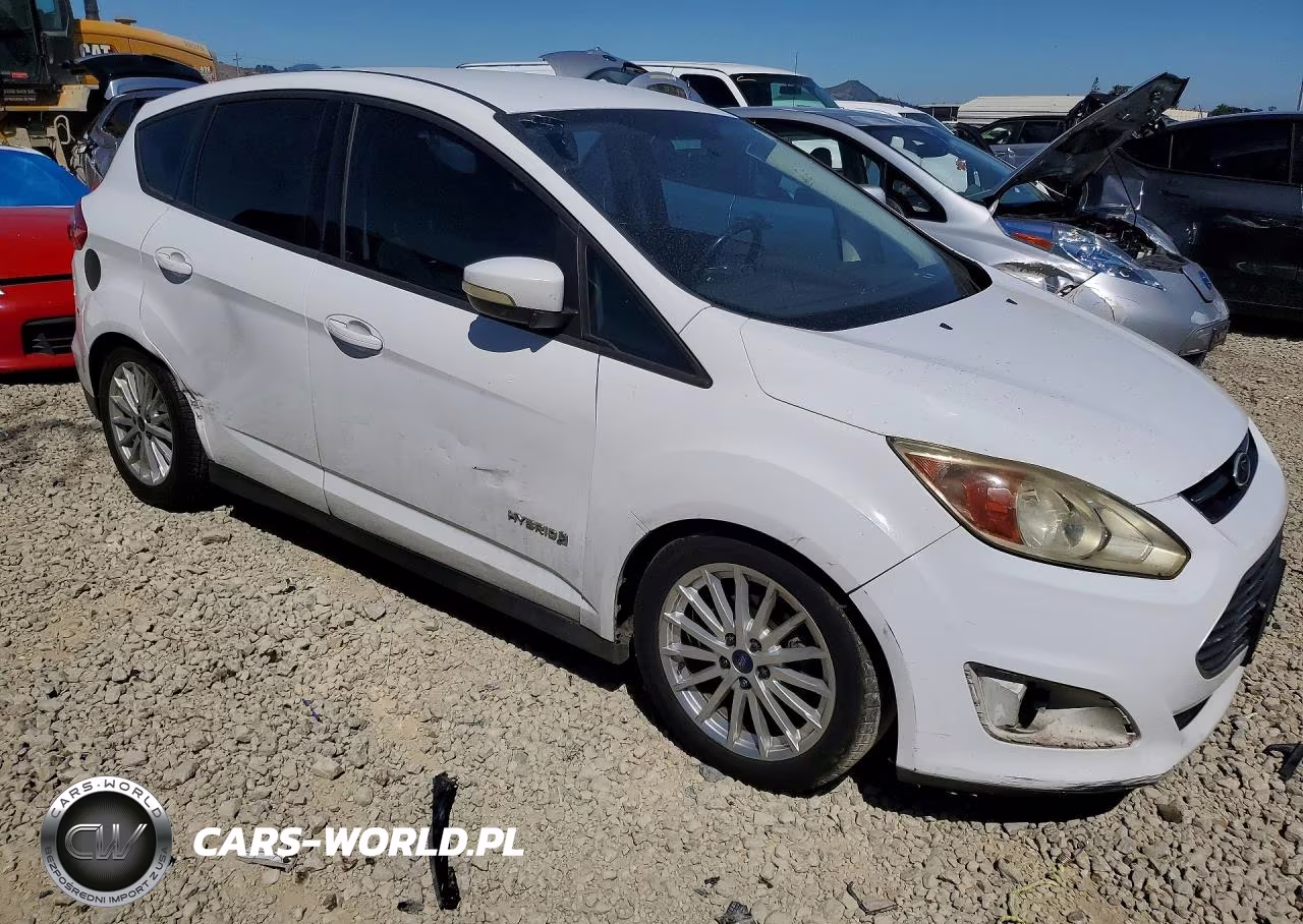 2013 Ford C-Max Se VIN:1FADP5AU7DL556683 - 4