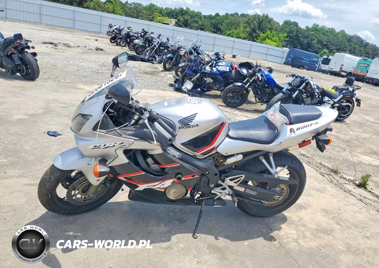 2001 Honda Cbr600 F4 VIN:JH2PC35021M206745 - 3