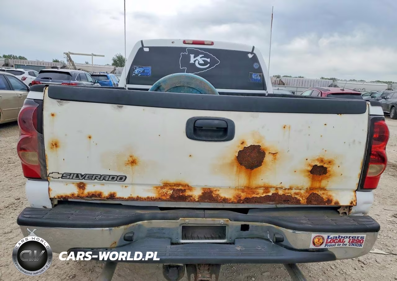 2006 Chevrolet Silverado K2500 Heavy Duty VIN:1GCHK23U16F266382 - 6