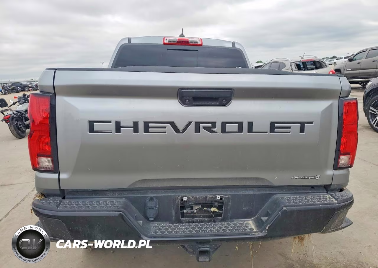 2023 Chevrolet Colorado Z71 VIN:1GCPTDEKXP1235713 - 6