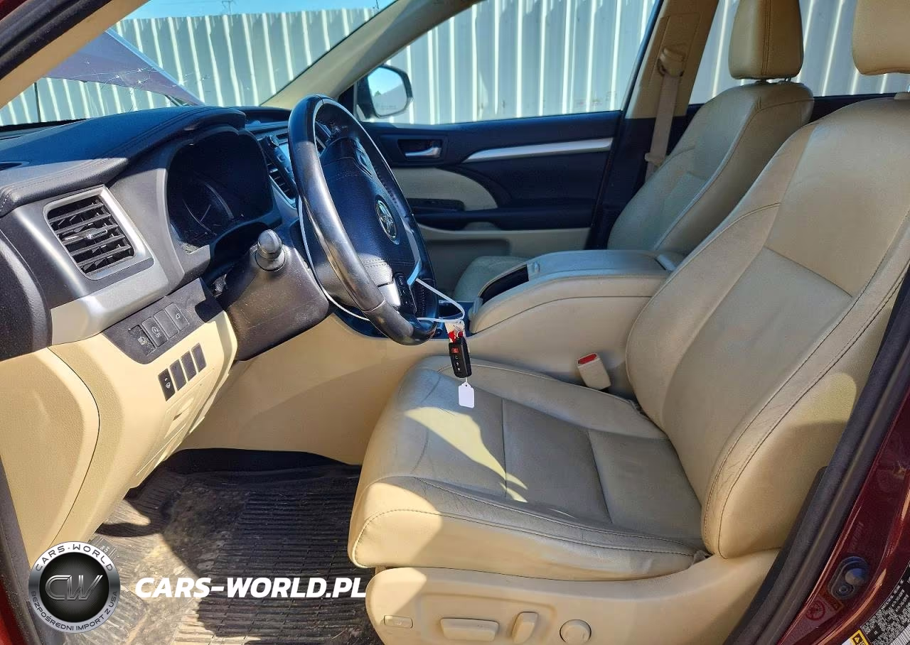 2018 Toyota Highlander Xle VIN:5TDJZRFH2JS851520 - 7