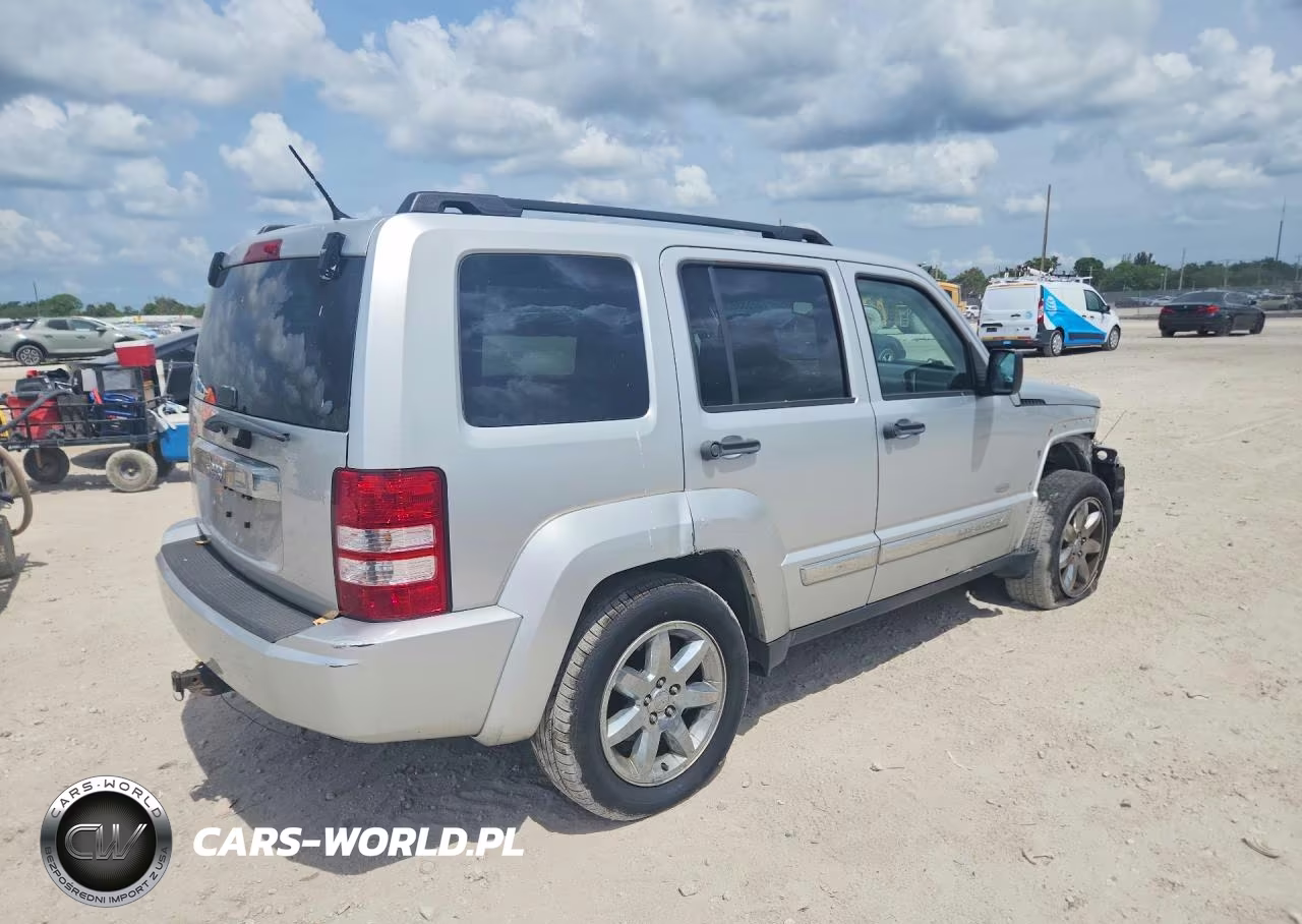 2012 Jeep Liberty Sport VIN:1C4PJMAK9CW196797 - 3