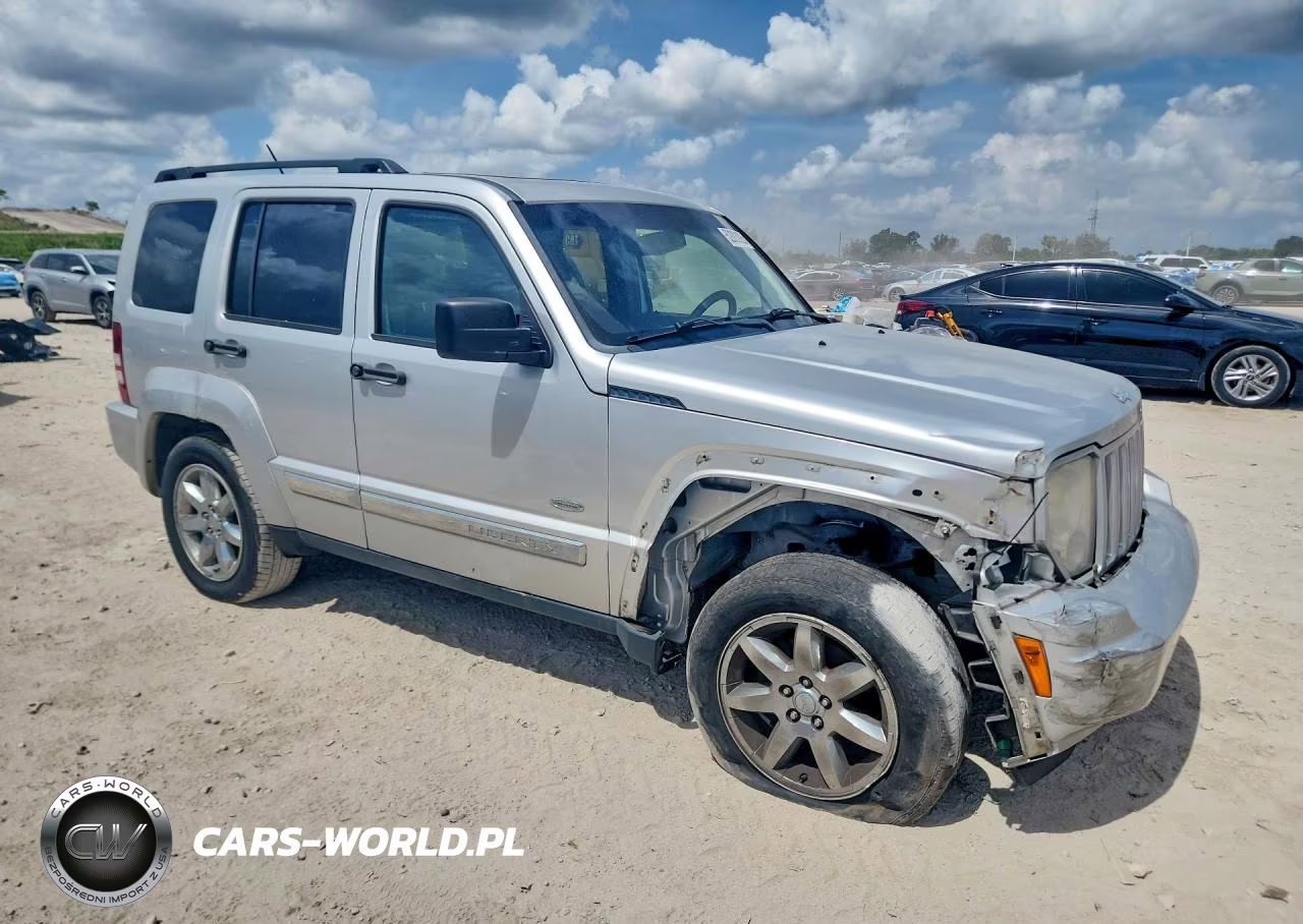 2012 Jeep Liberty Sport VIN:1C4PJMAK9CW196797 - 4
