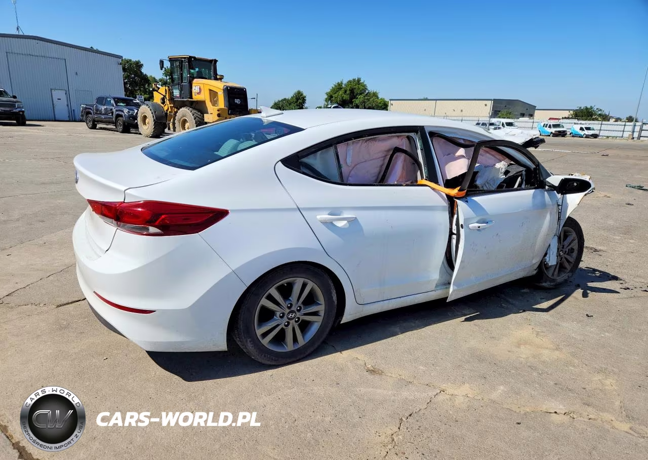 2017 Hyundai Elantra Se VIN:5NPD84LF3HH023627 - 3