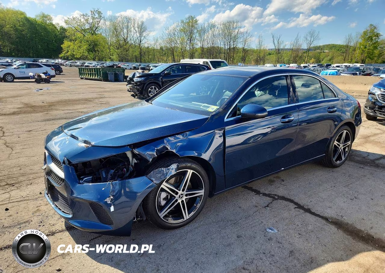 2021 Mercedes-Benz A 220 4Matic