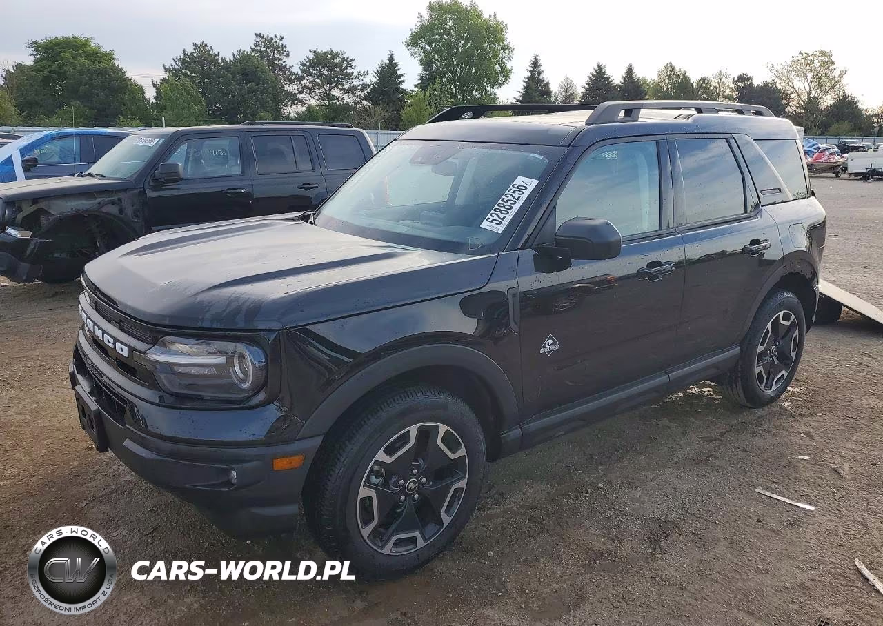 2023 Ford Bronco Sport Outer Banks – zdjęcie 1 z 13
