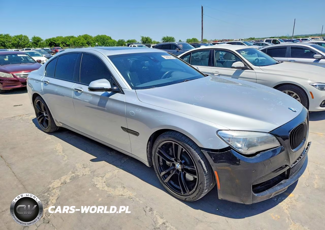 2013 BMW 750 I VIN:WBAYA8C50DC996858 - 4