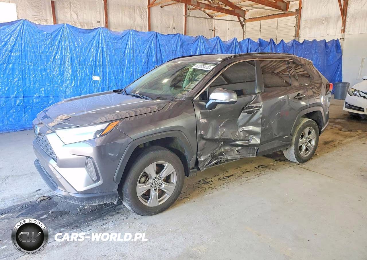 2022 Toyota Rav4 Xle – zdjęcie 1 z 13