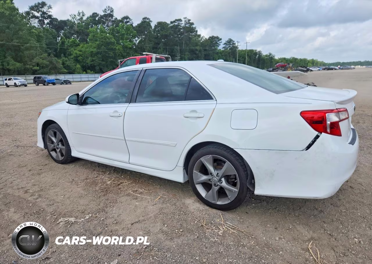 2013 Toyota Camry Se V6 VIN:4T1BK1FK4DU022630 - 2