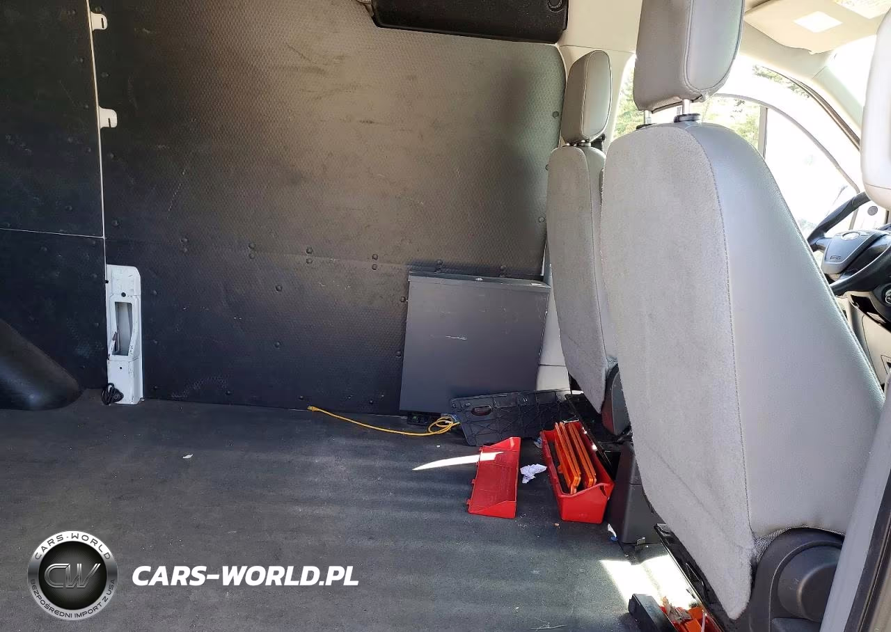 2015 Ford Transit T-150 VIN:1FTNE1ZM8FKB17874 - 11