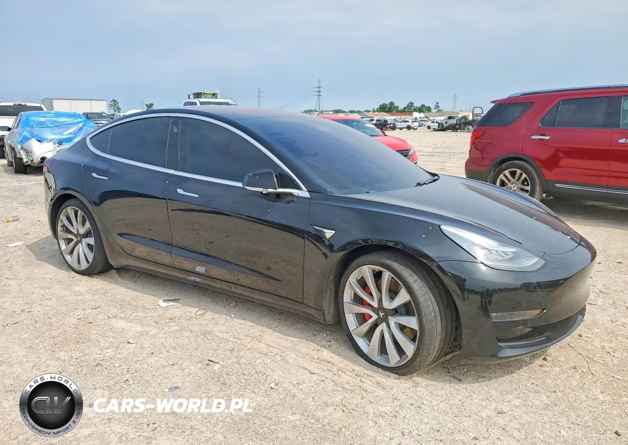 2018 Tesla Mdl 3 VIN:5YJ3E1EBXJF170951 - 4