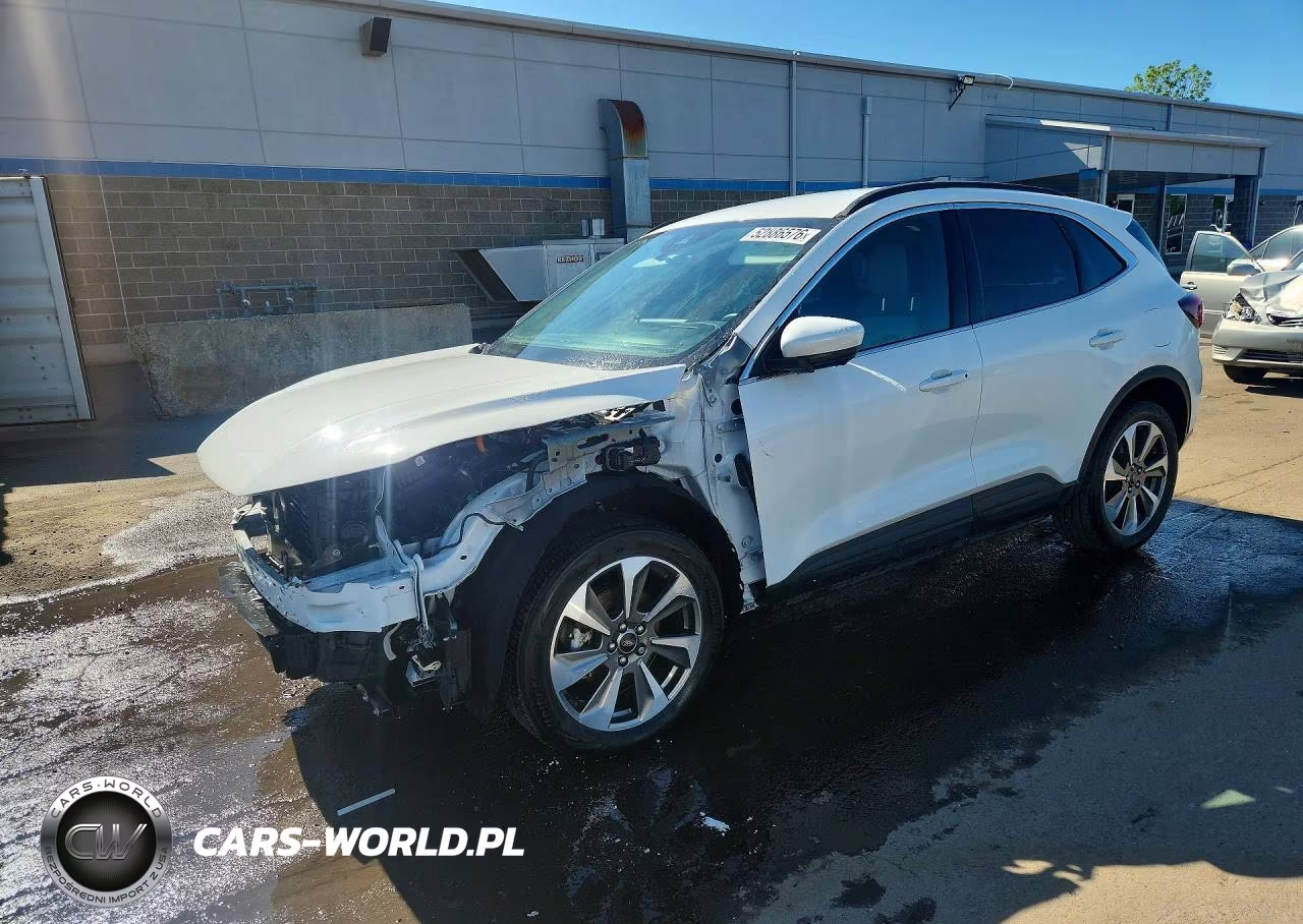 2023 Ford Escape Platinum – zdjęcie 1 z 13