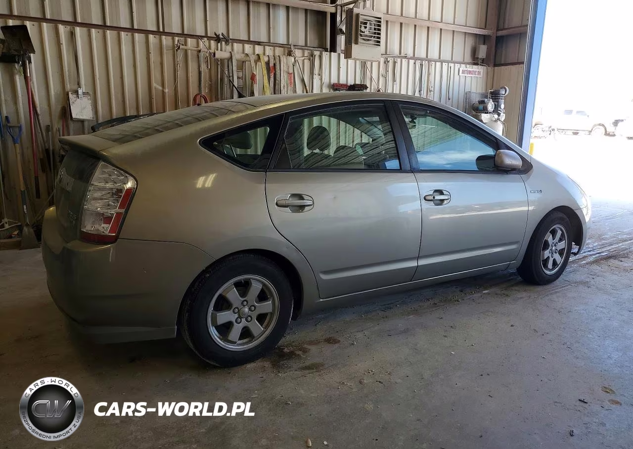 2008 Toyota Prius Base VIN:JTDKB20U387706559 - 3
