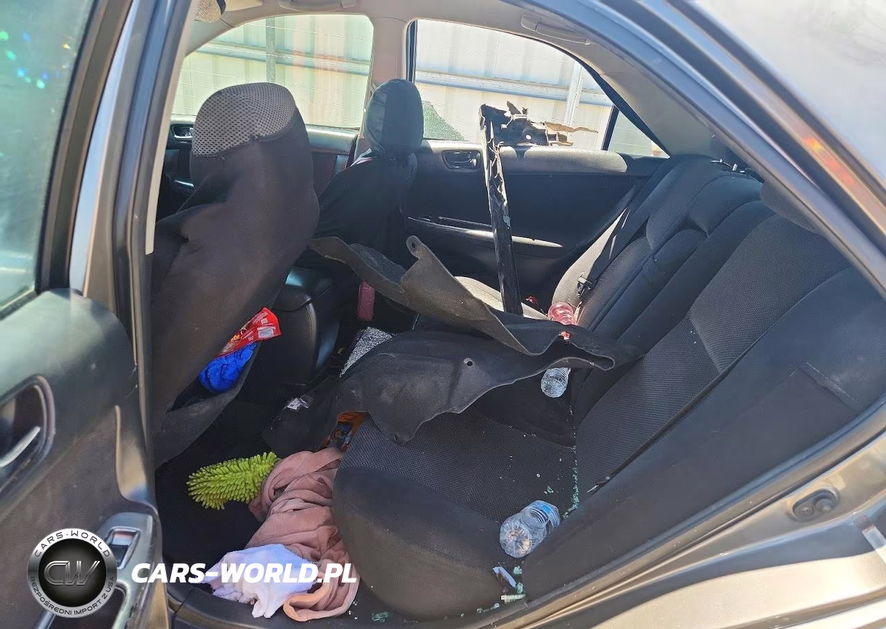 2002 Toyota Camry Se VIN:4T1BE32KX2U635924 - 12