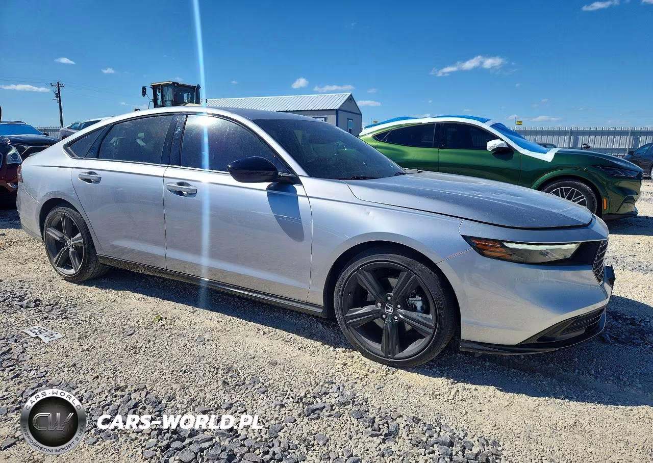 2023 Honda Accord Hybrid Sport-L VIN:1HGCY2F7XPA018534 - 4