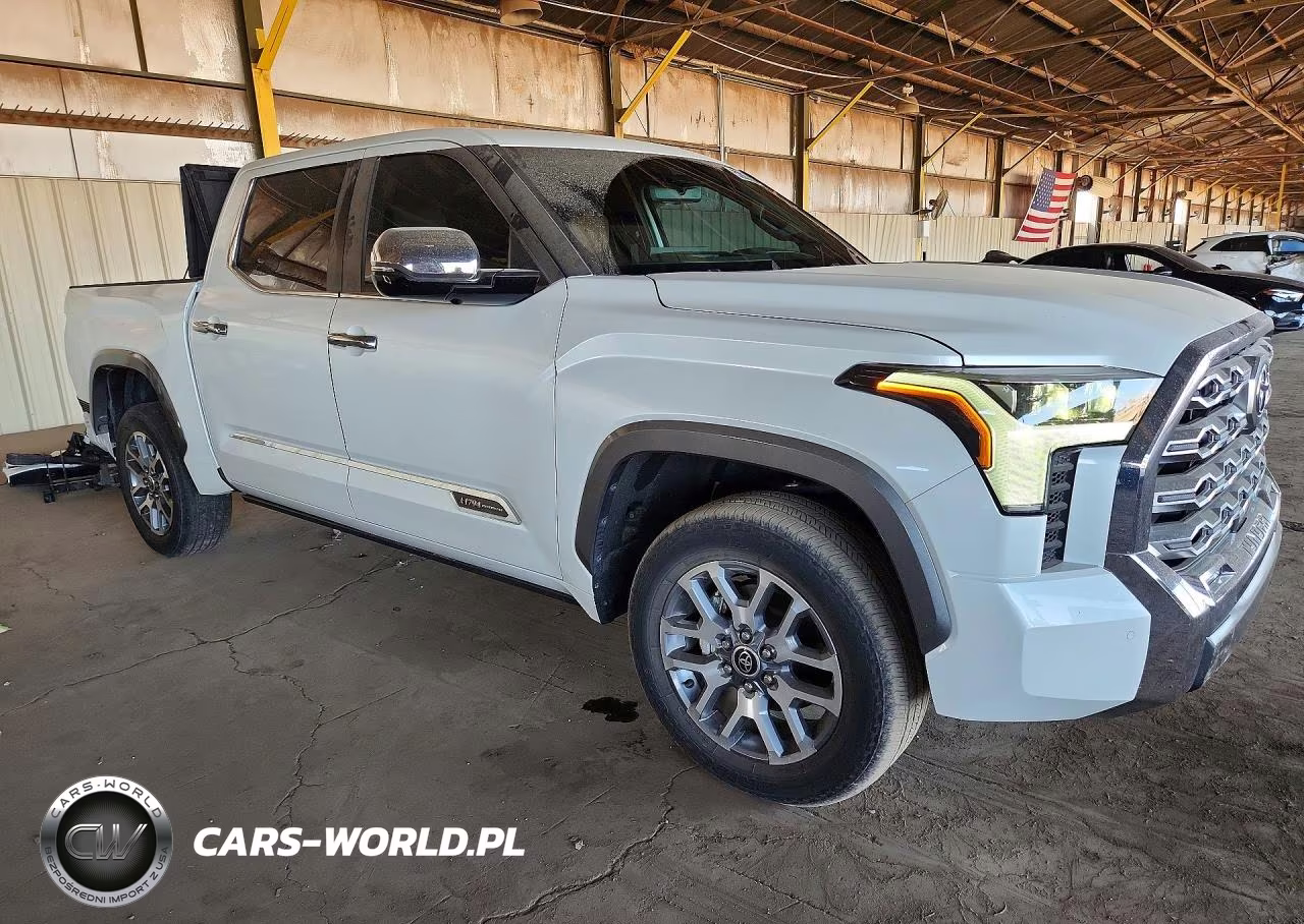 2024 Toyota Tundra 1794 Edition VIN:5TFMA5DB1RX215432 - 4
