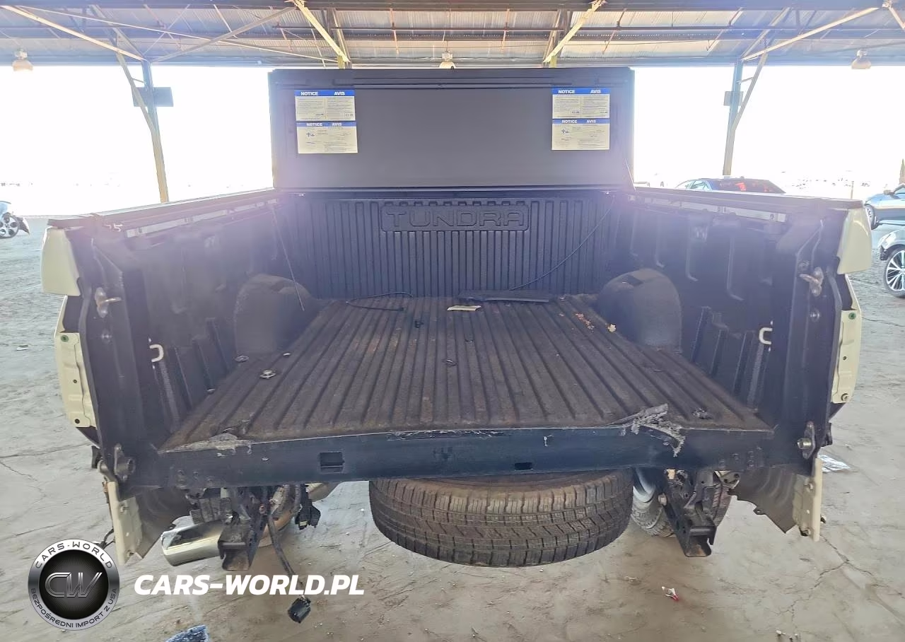 2024 Toyota Tundra 1794 Edition VIN:5TFMA5DB1RX215432 - 6