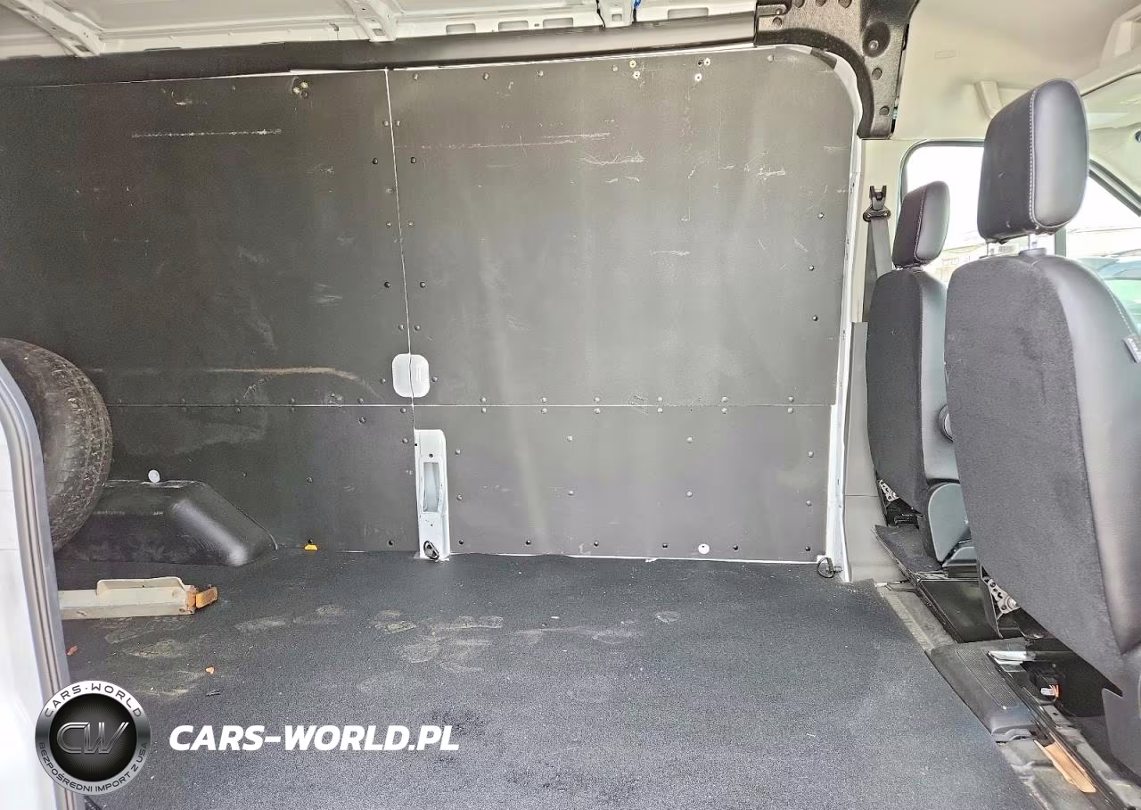 2025 Ford Transit T-250 VIN:1FTBR1C88SKA85487 - 10